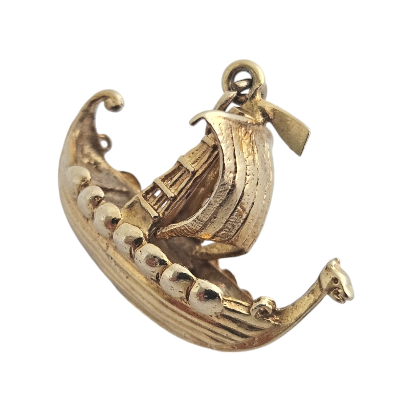 9ct 375 Yellow Gold Viking Longboat Charm 1966 L 2.3 cm 3.7 g.
