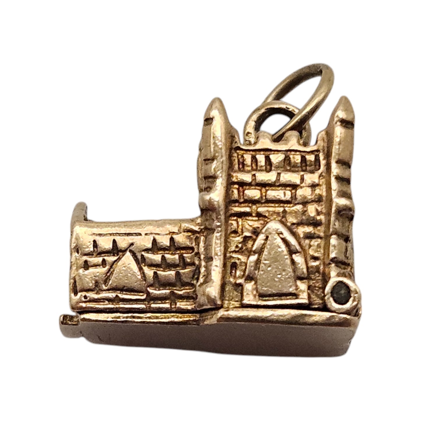 9ct 375 Yellow Gold Wedding In Church Opening Charm 1969 L 1.3 cm 3.3 g.