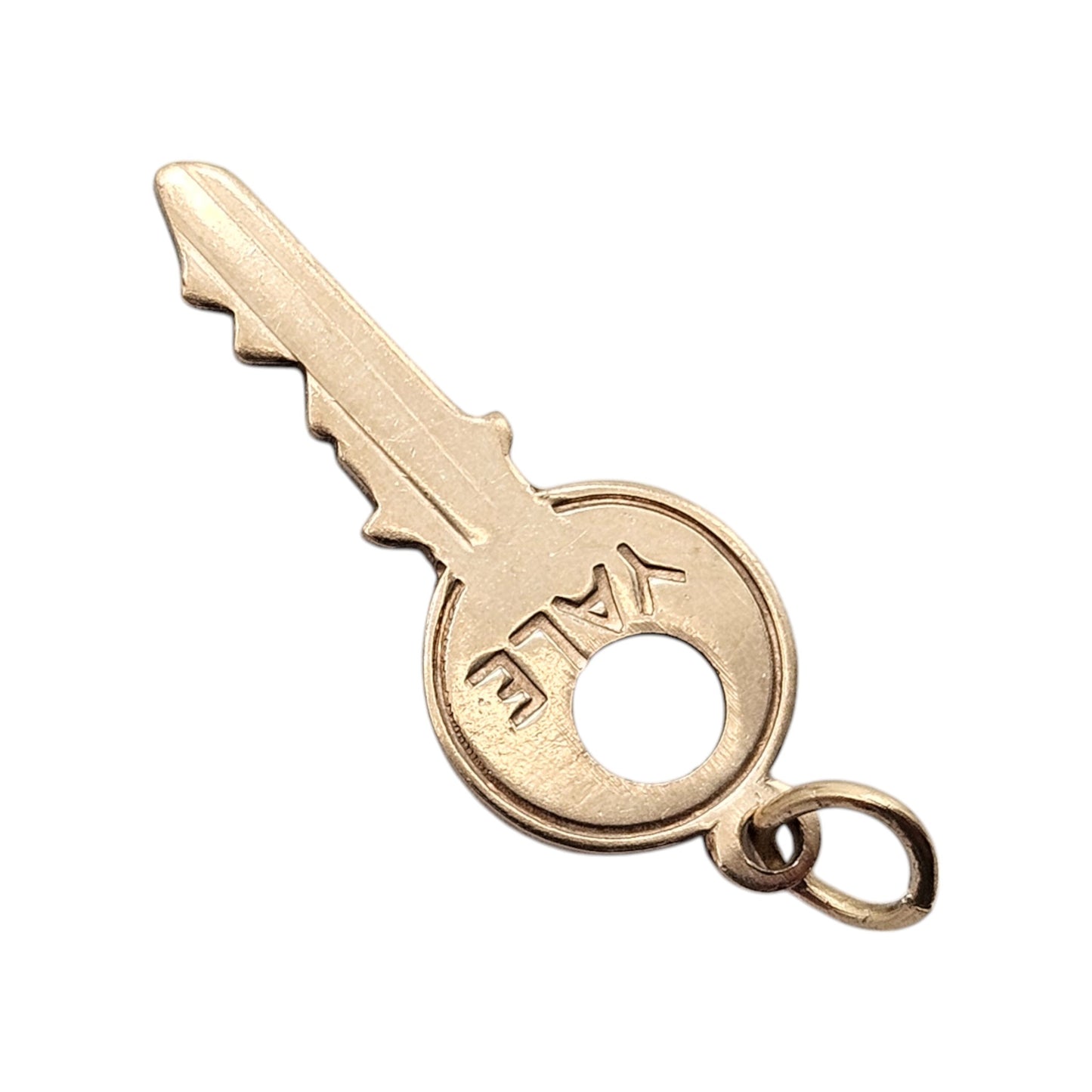 9ct 375 Yellow Gold Yale Key Charm 1966 L 2.2 cm 1.0 g.