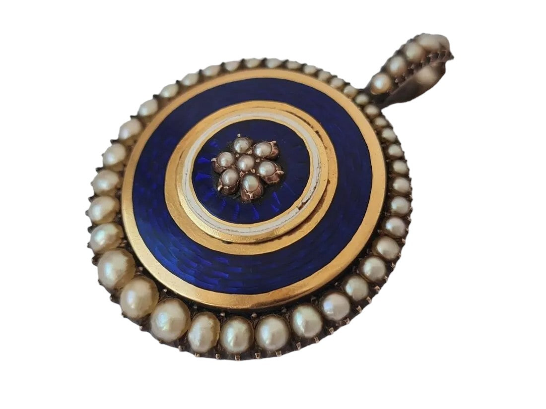 Early 19th Century Gold & Enamel Mourning Locket Pendant Set With Pearls