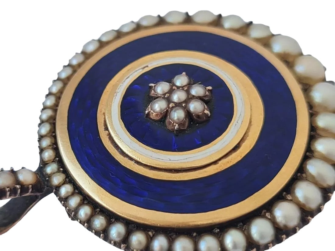 Early 19th Century Gold & Enamel Mourning Locket Pendant Set With Pearls