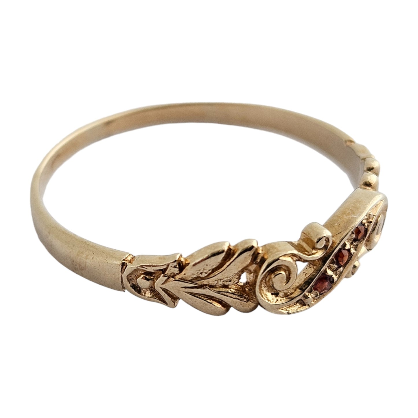 Fancy 9ct 375 Yellow Gold Ring with Garnets Size X 1.8 g