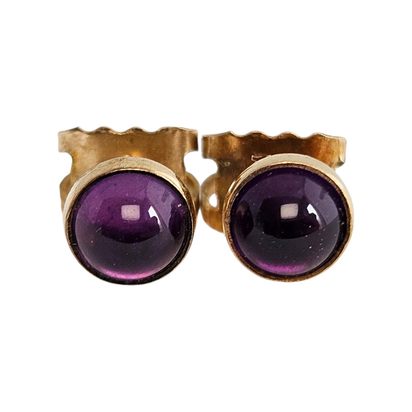 Pair of 9ct Yellow Gold Ear Studs With Cabochon Amethysts