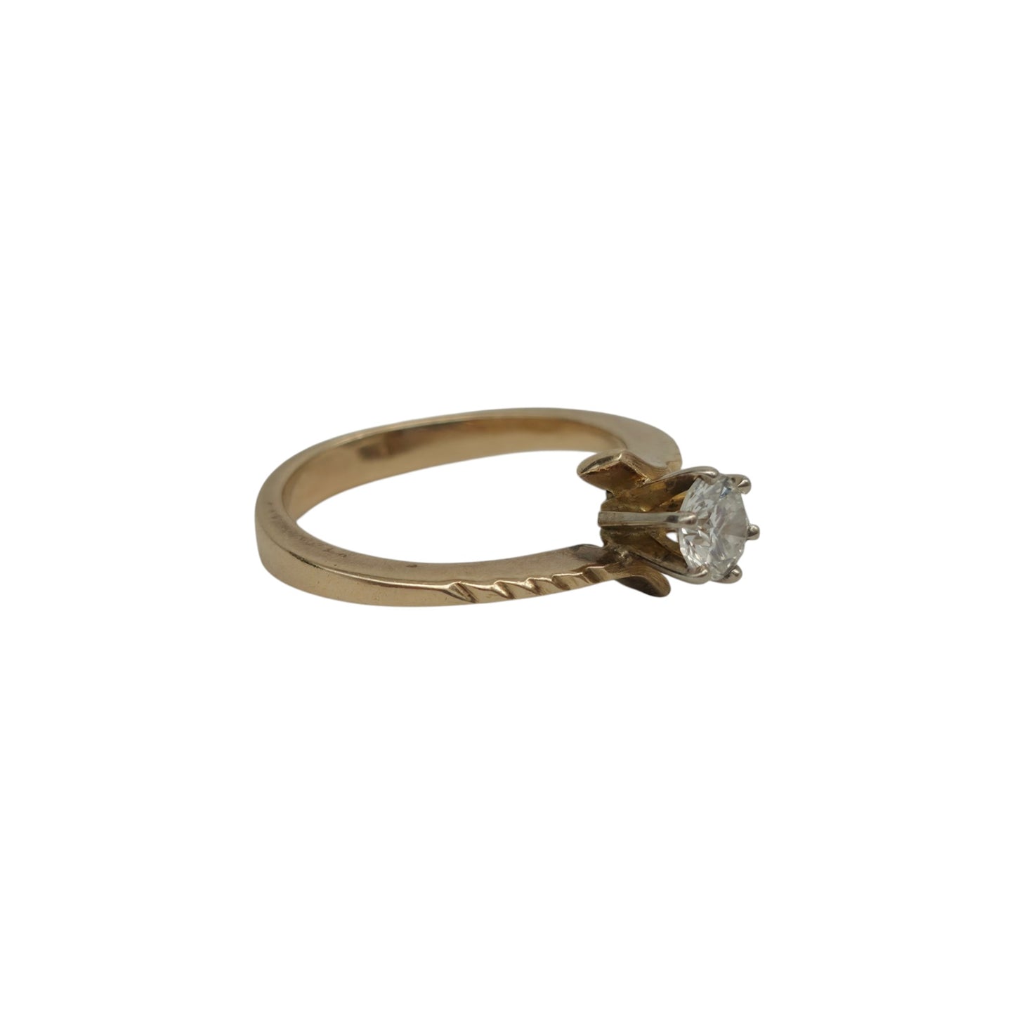 14ct Yellow Gold Solitaire Diamond Ring Size N 3.8 g.