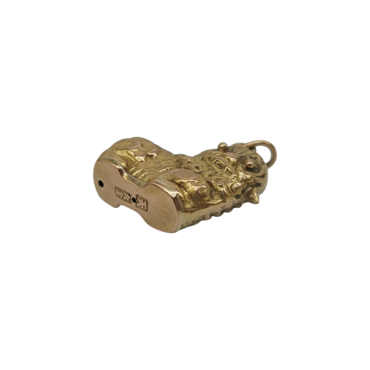 Chinese 18ct Yellow Gold Dog Charm L 1.4 cm 1.8 g.