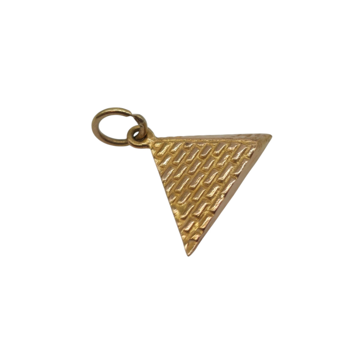 18ct Yellow Gold Pyramid Charm L 1.5 cm 0.9 g.
