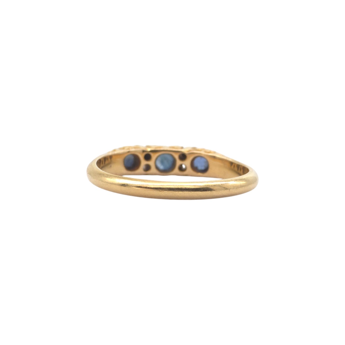 18ct Yellow Gold Sapphire & Diamonds Ring Size N 2.9 g.