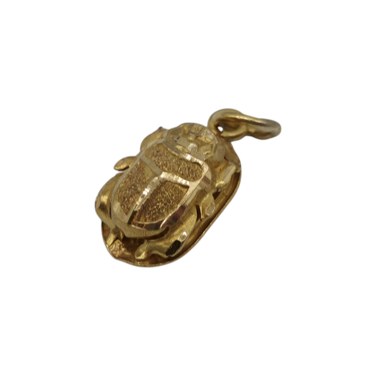18ct Yellow Gold Scarab Charm L 1.1 cm 0.8 g.