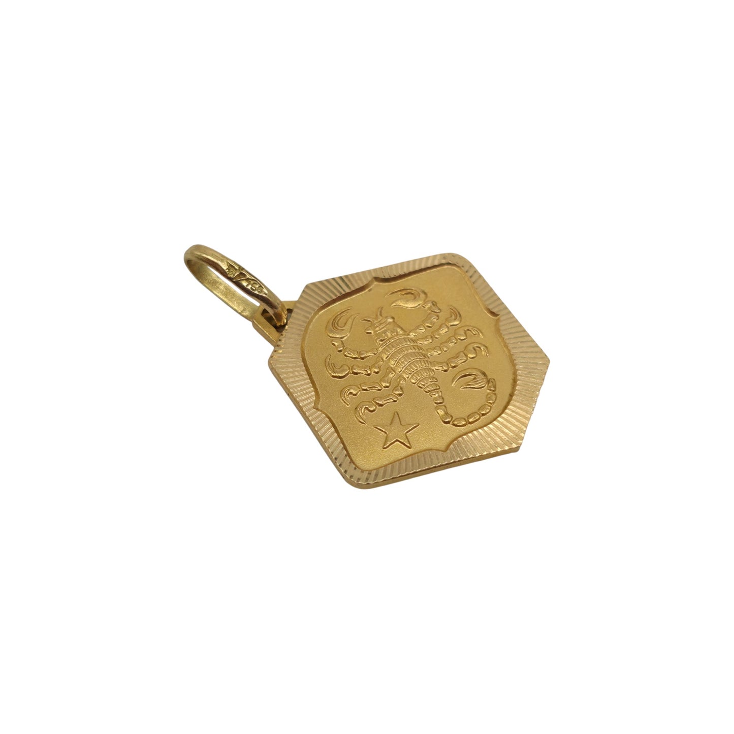 18ct 750 Yellow Gold Scorpio Pendant L 2.6 cm 3.1 g.