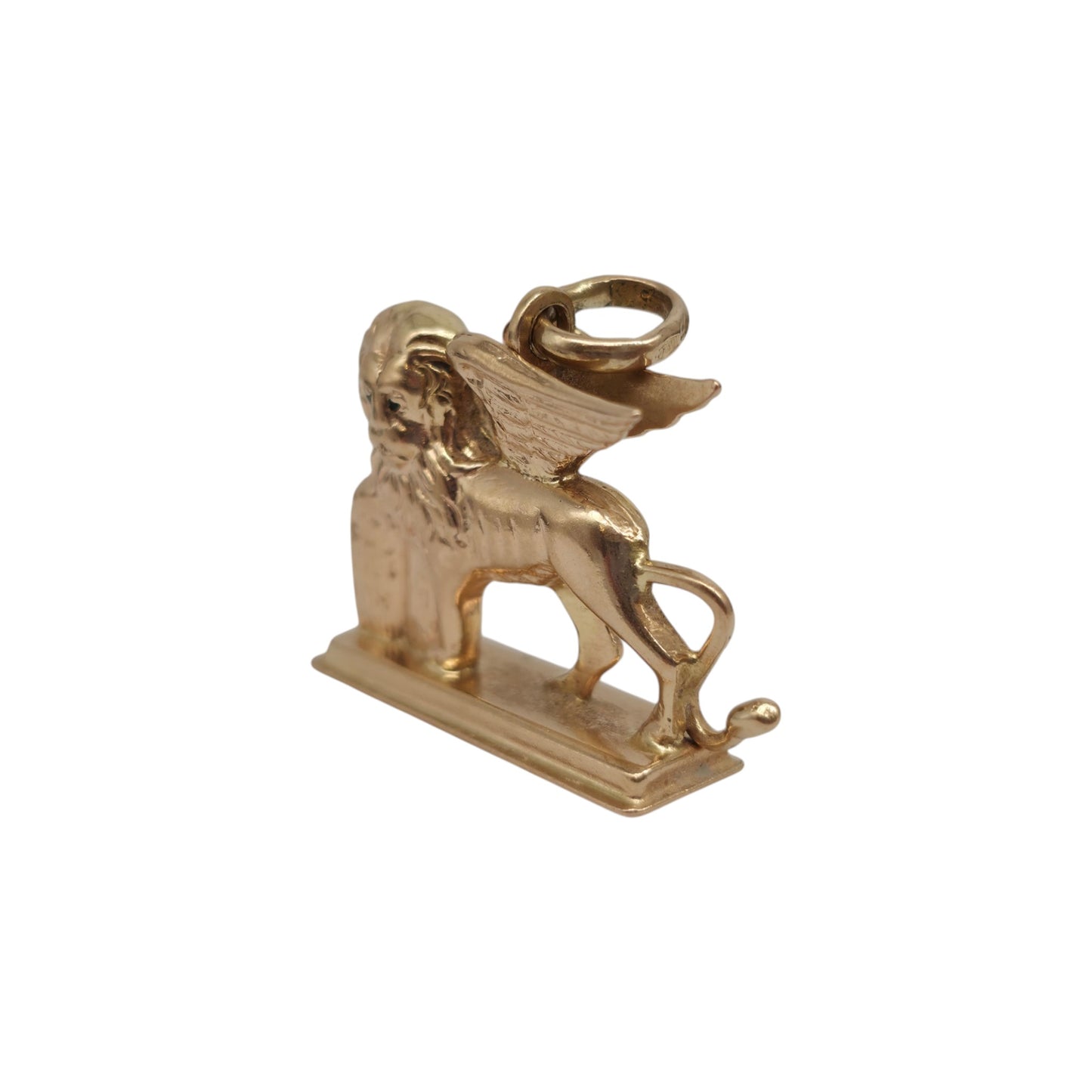 18ct 750 Yellow Gold Winged Lion Pendant L 2.6 cm 6.0 g.