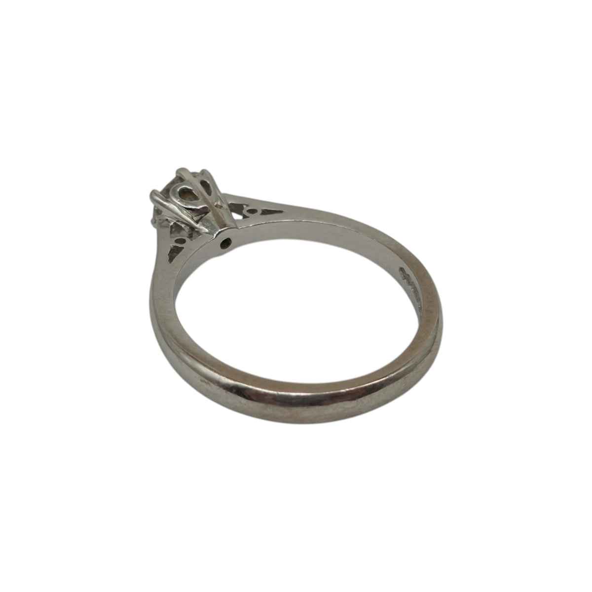 18ct 750 White Gold Solitaire Diamond 0.50ct Ring Size K 1/2 3.5 g.