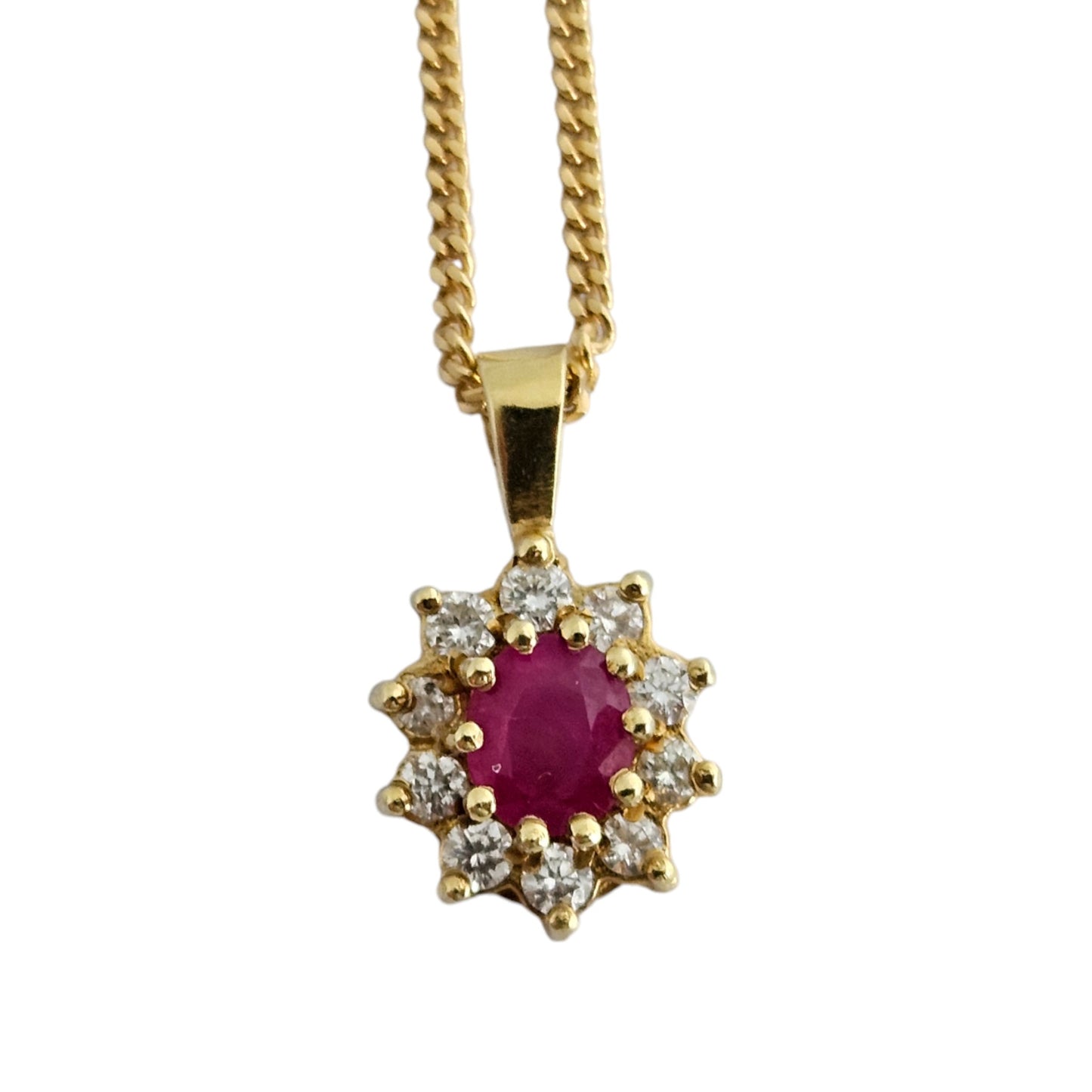 18ct 750 Yellow Gold Ruby & Diamond Cluster Pendant on 18ct Chain