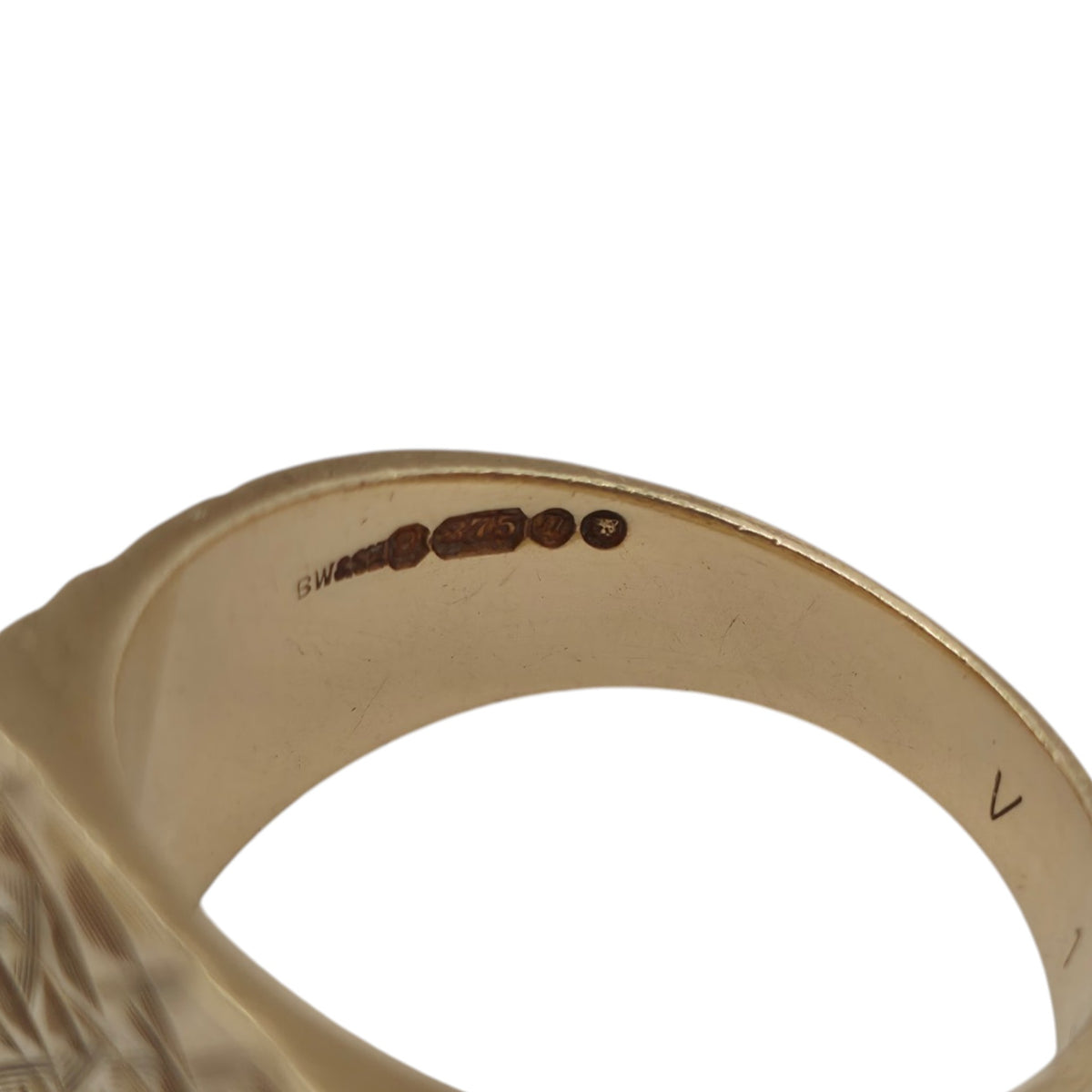 Heavy 1960's 9ct 375 Yellow Gold Modernist Signet Ring 1968 Size V 11.8 g.