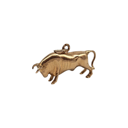 Portugues 19ct 800 Yellow Gold Bull Charm L 2.7 cm 2.6 g.