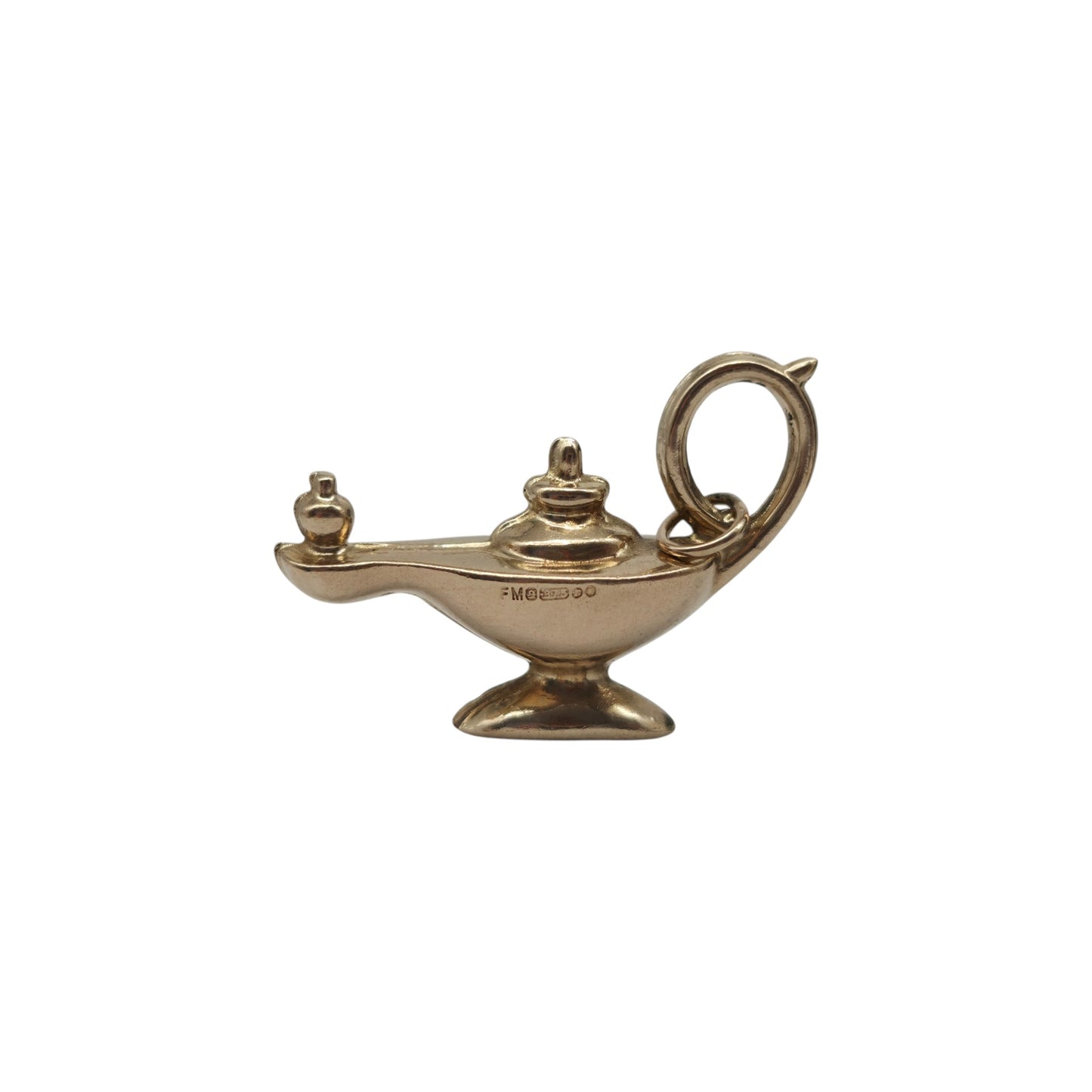 9ct 375 Yellow Gold Aladdin's Genie Lamp 1972 L 2.6 cm 1.9 g.