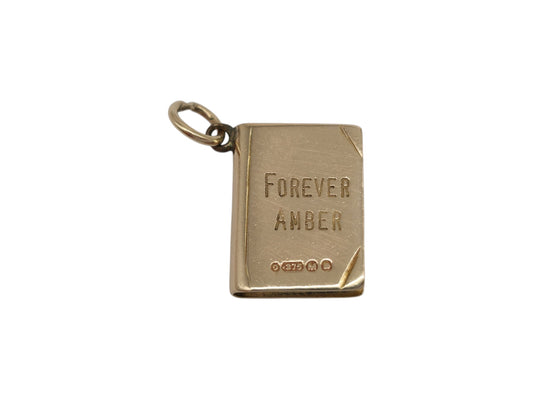 9ct 375 Yellow Gold "Forever Amber" Album Charm 1947 L 1.2 cm 1.2 g.