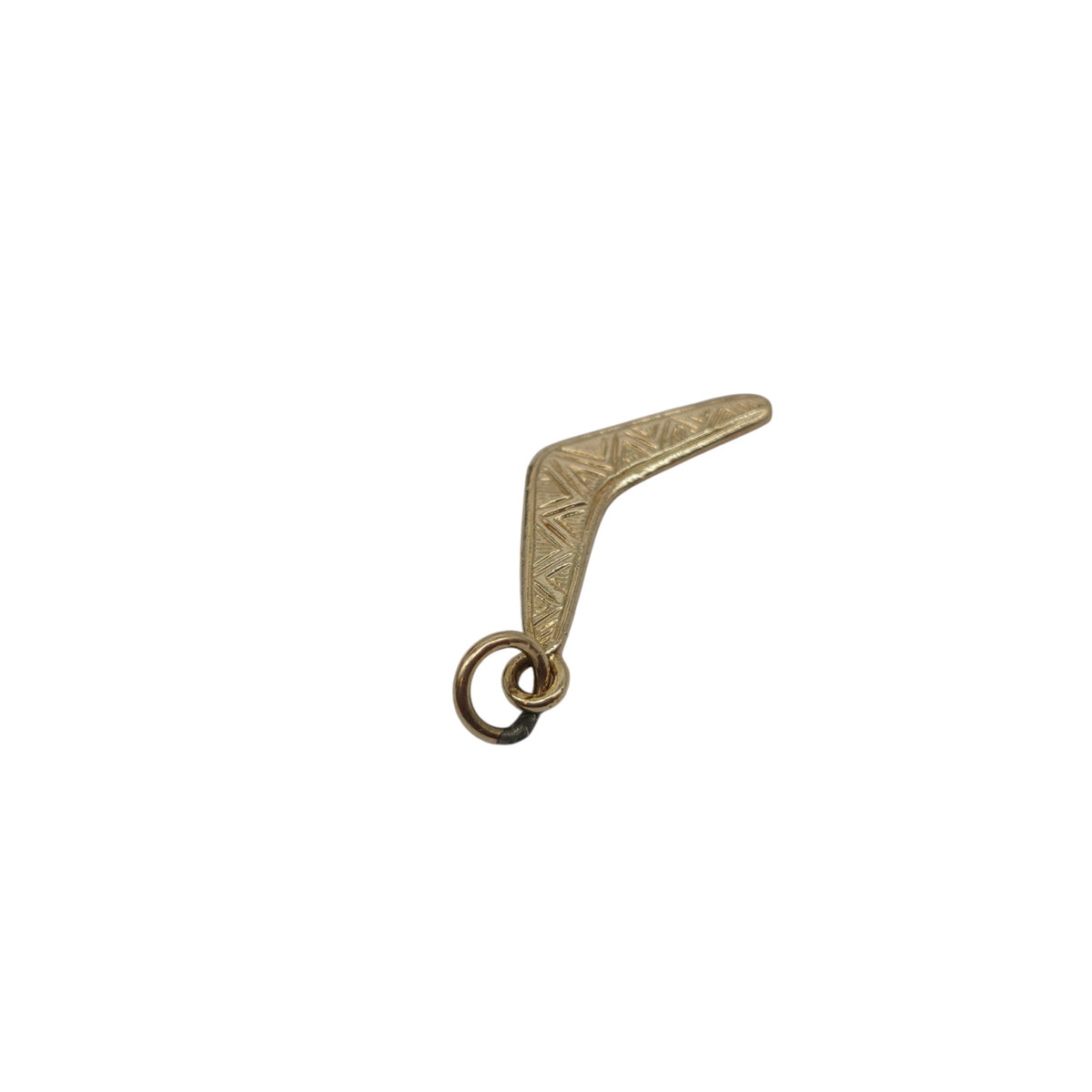 9ct Yellow Gold Boomerang Charm L 1.7 cm 0.8 g.