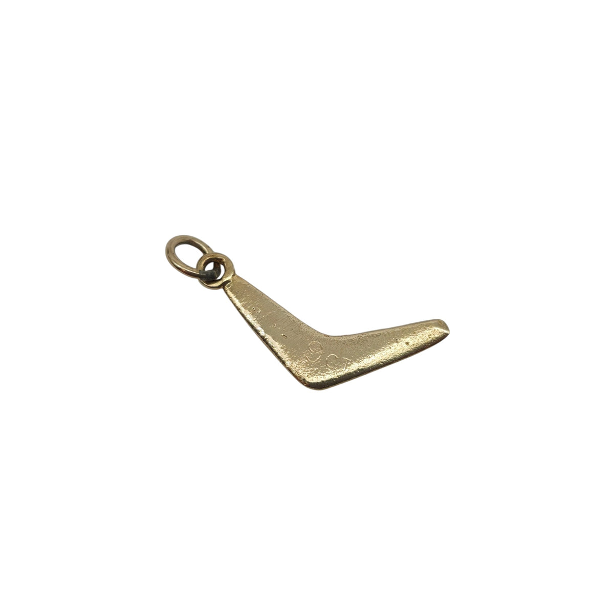 9ct Yellow Gold Boomerang Charm L 1.7 cm 0.8 g.