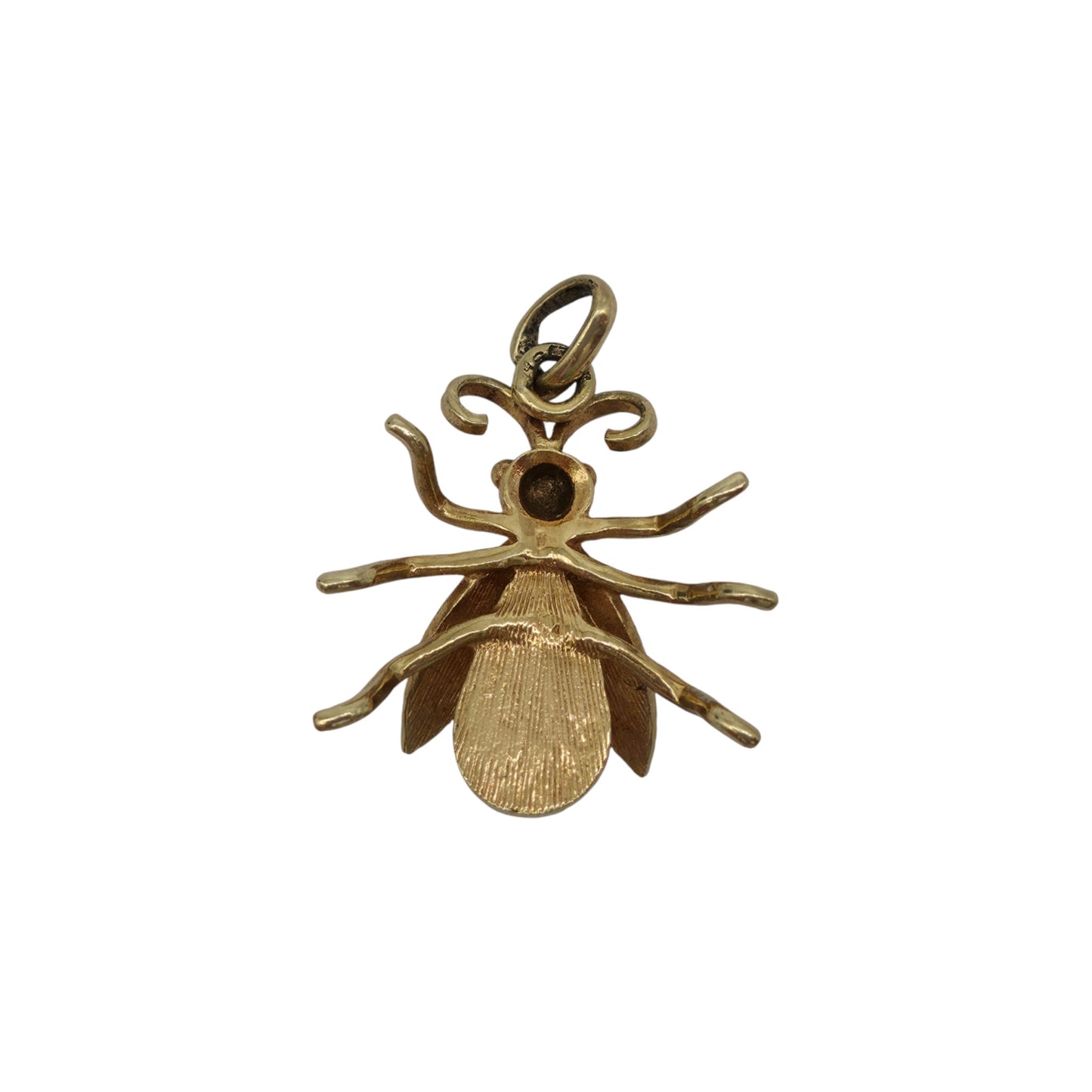 9ct 375 Yellow Gold Bug Pendant c.1980 L 1.9 cm 2.1 g.