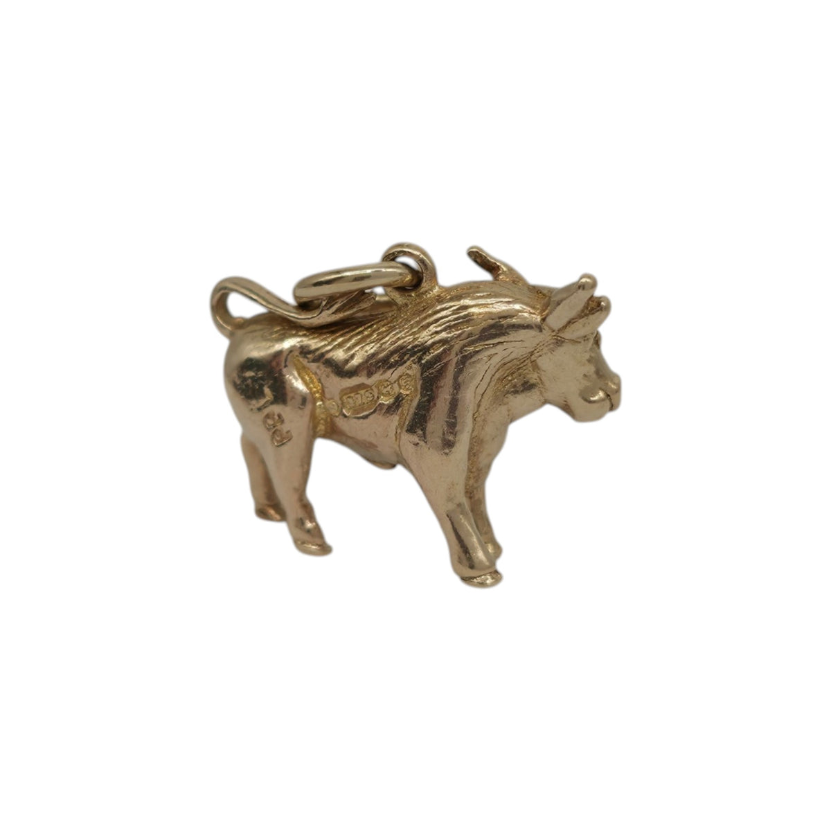 Cast 9ct 375 Yellow Gold Bull Charm 1967 L 1.4 cm 2.9 g.