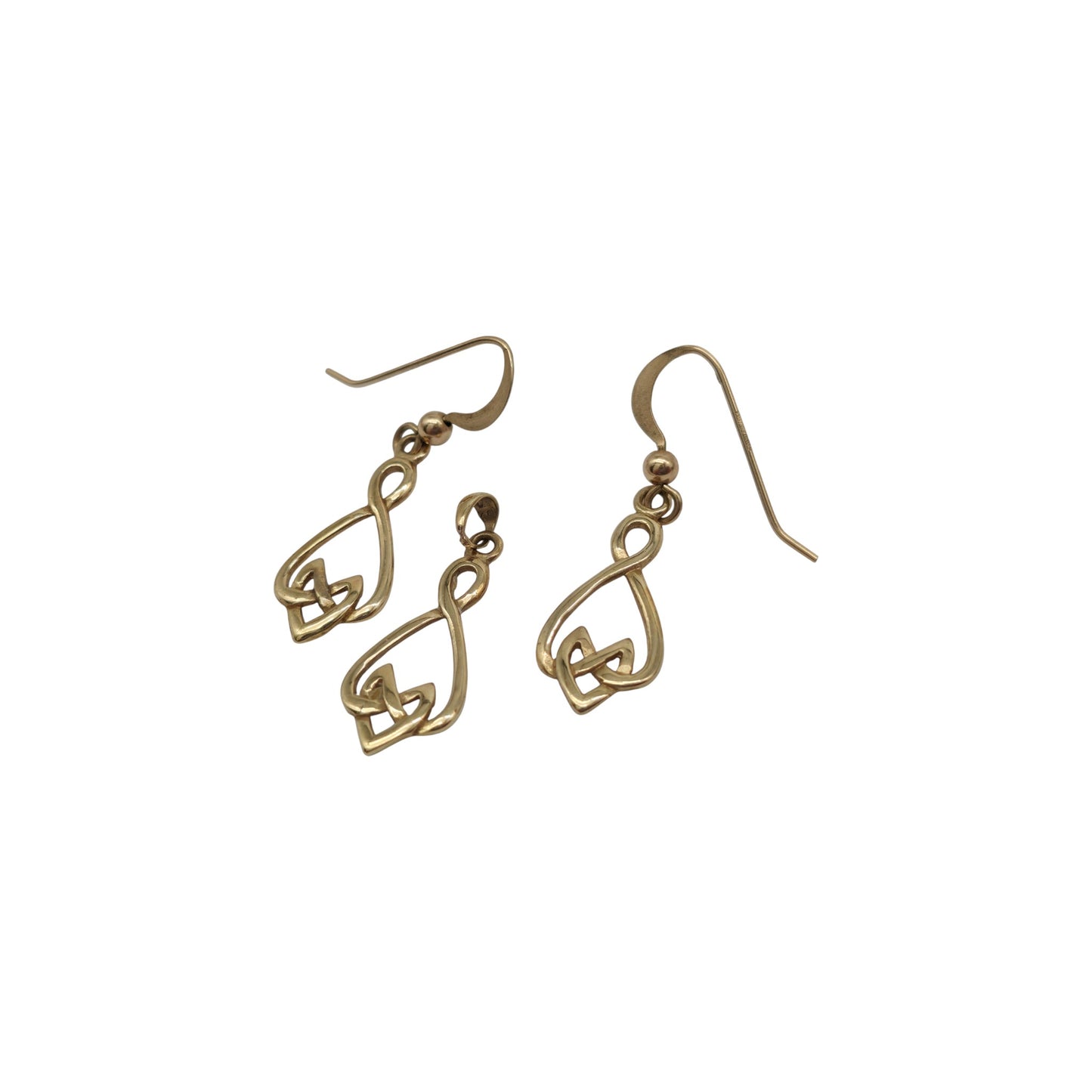 Suite Of 9ct 375 Yellow Gold Celtic Pendant & Pair Of Earrings 2.2 g.