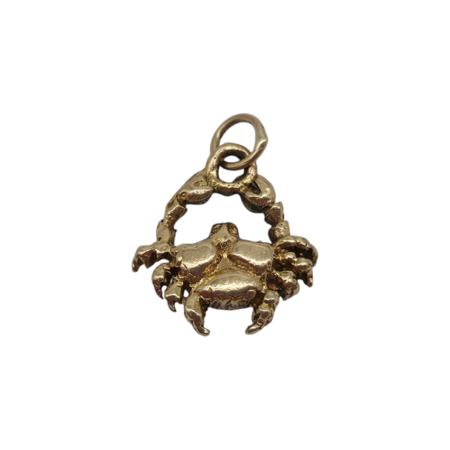 9ct 375 Yellow Gold Crab Charm 1955 L 1.0 cm 1.1 g.