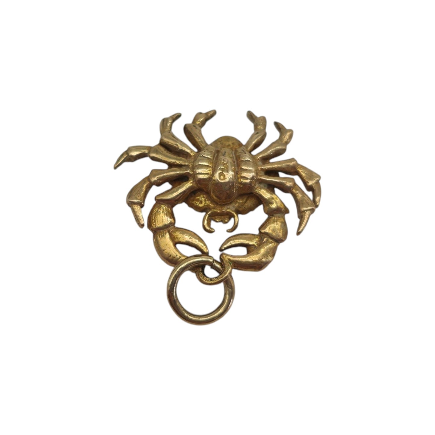 9ct 375 Yellow Gold Crab Charm 1955 L 1.4 cm 1.5 g.