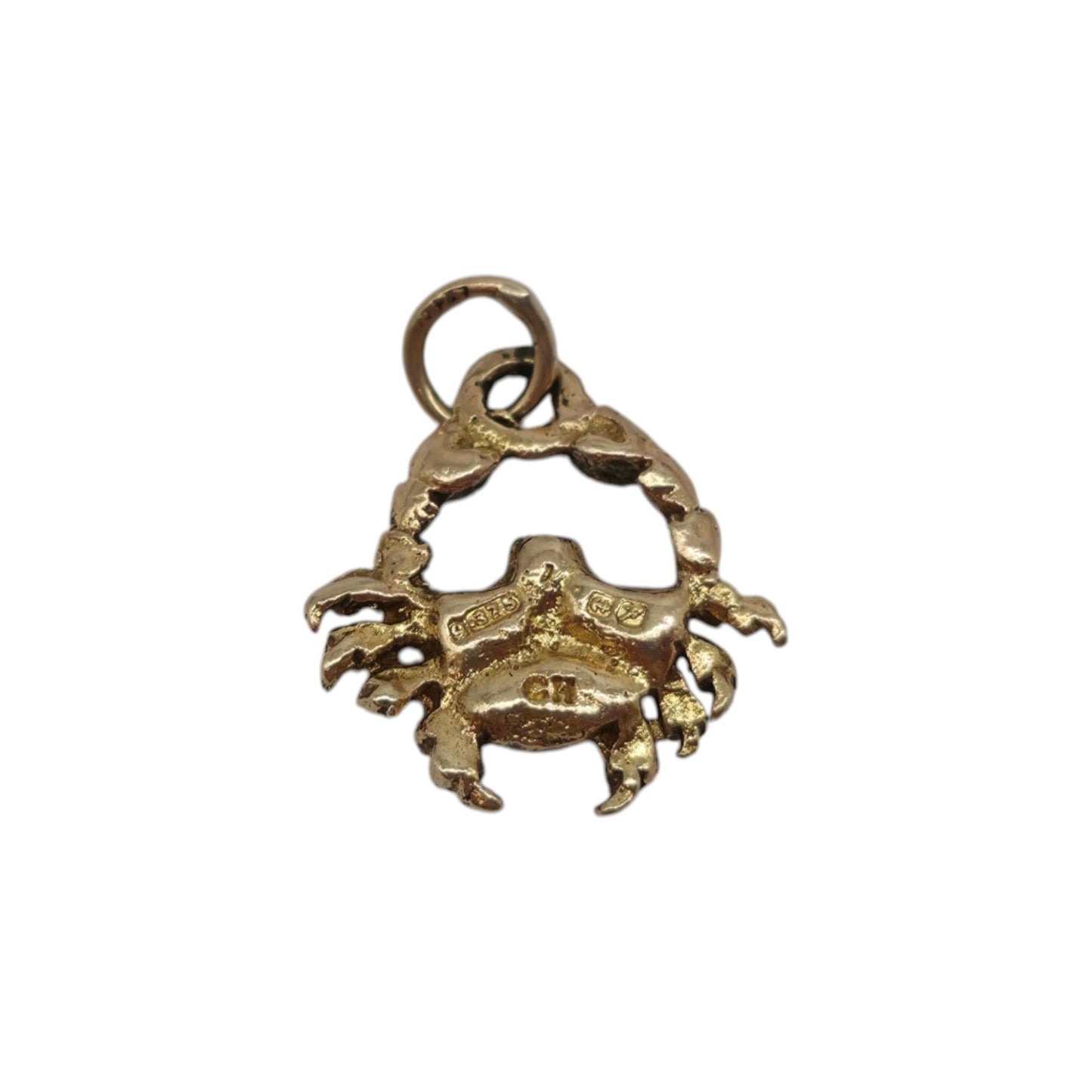 9ct 375 Yellow Gold Crab Charm 1955 L 1.0 cm 1.1 g.