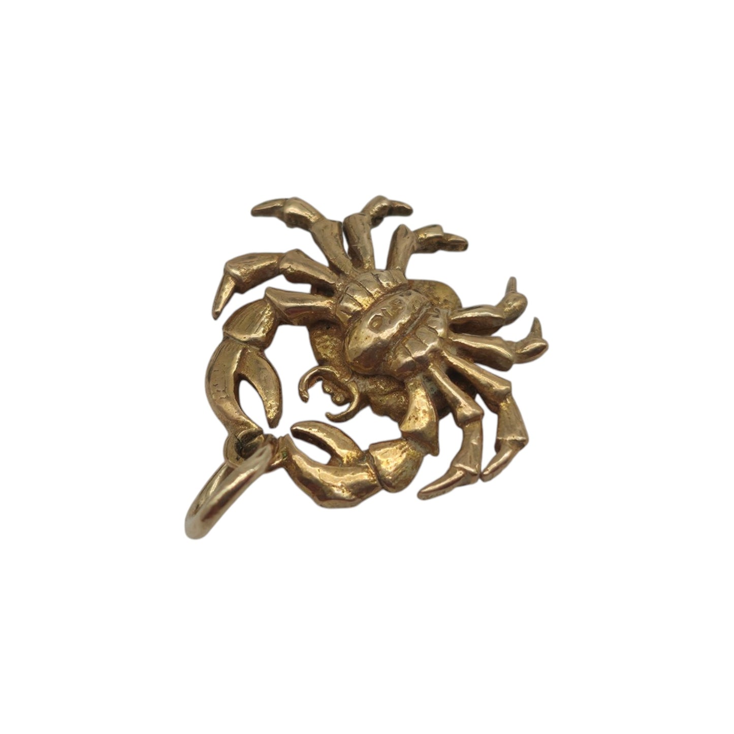9ct 375 Yellow Gold Crab Charm 1955 L 1.4 cm 1.5 g.
