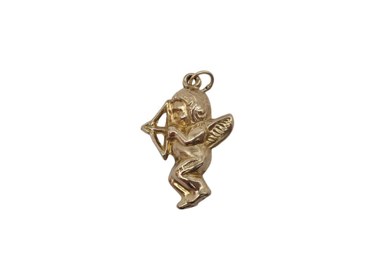 9ct 375 Yellow Gold Cupid Charm 1966 L 2.1 cm 1.5 g.