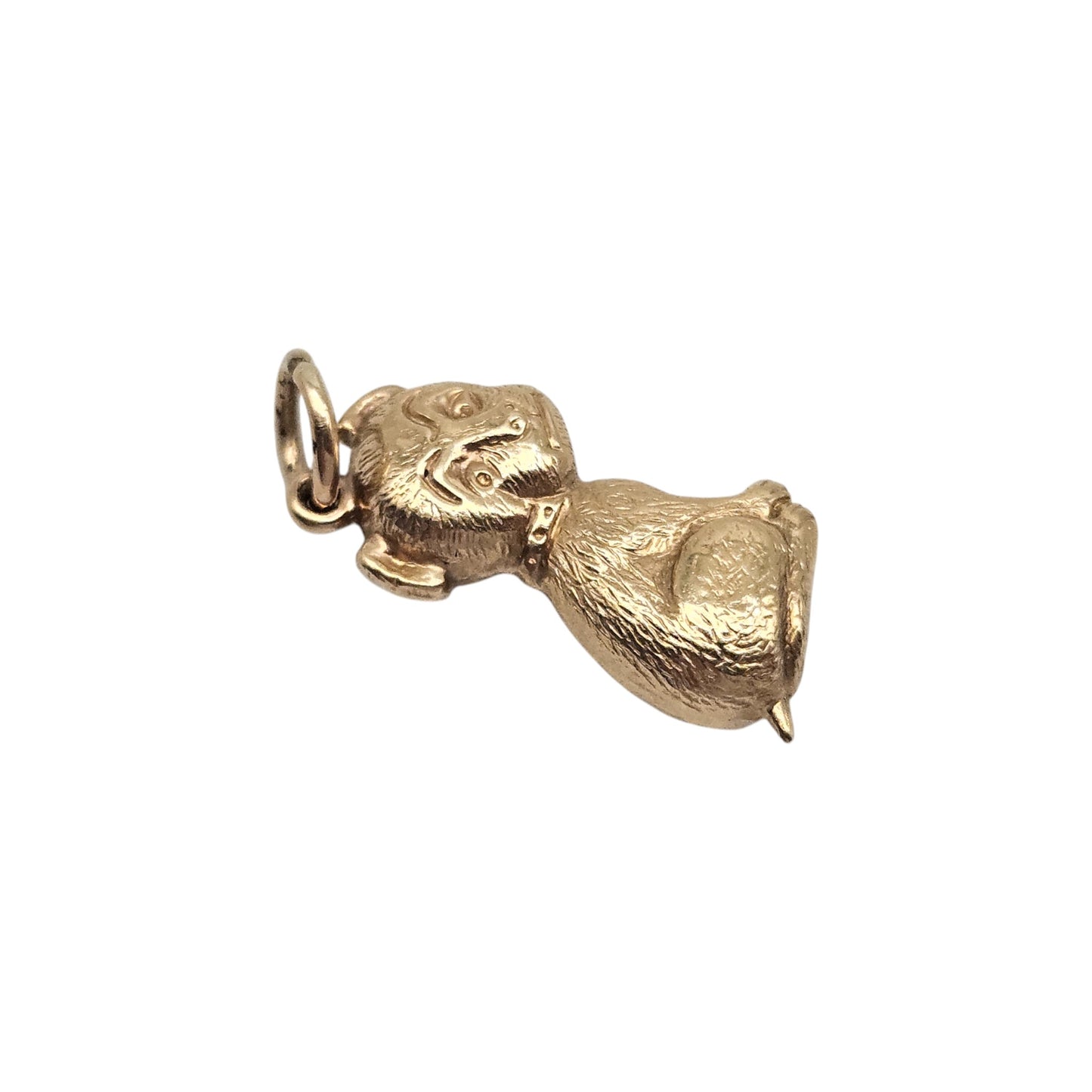 Chester 9ct 375 Yellow Gold Seated Dog Charm 1957 L 1.7 cm 0.8 g.