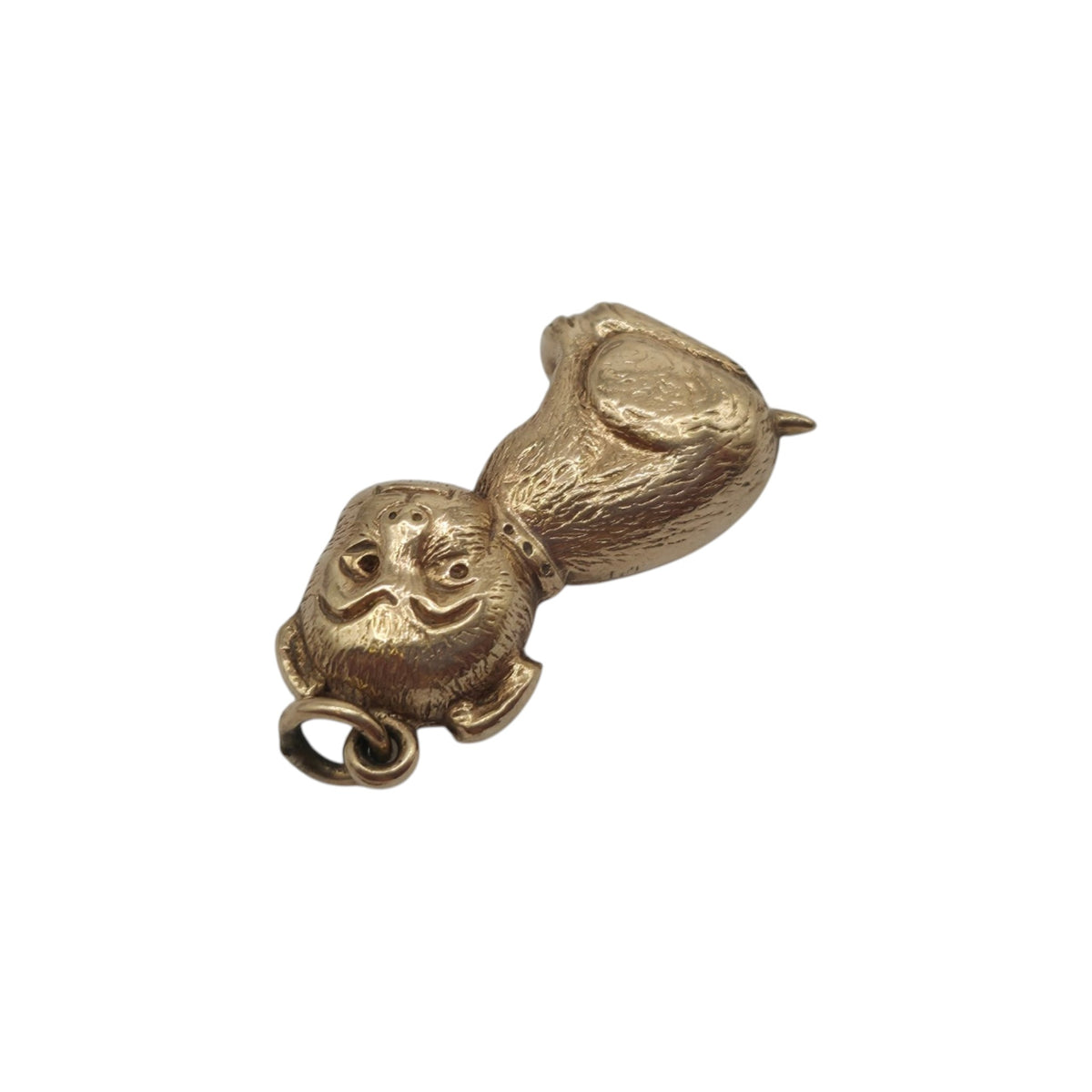 Chester 9ct 375 Yellow Gold Seated Dog Charm 1958 L 1.6 cm 0.8 g.