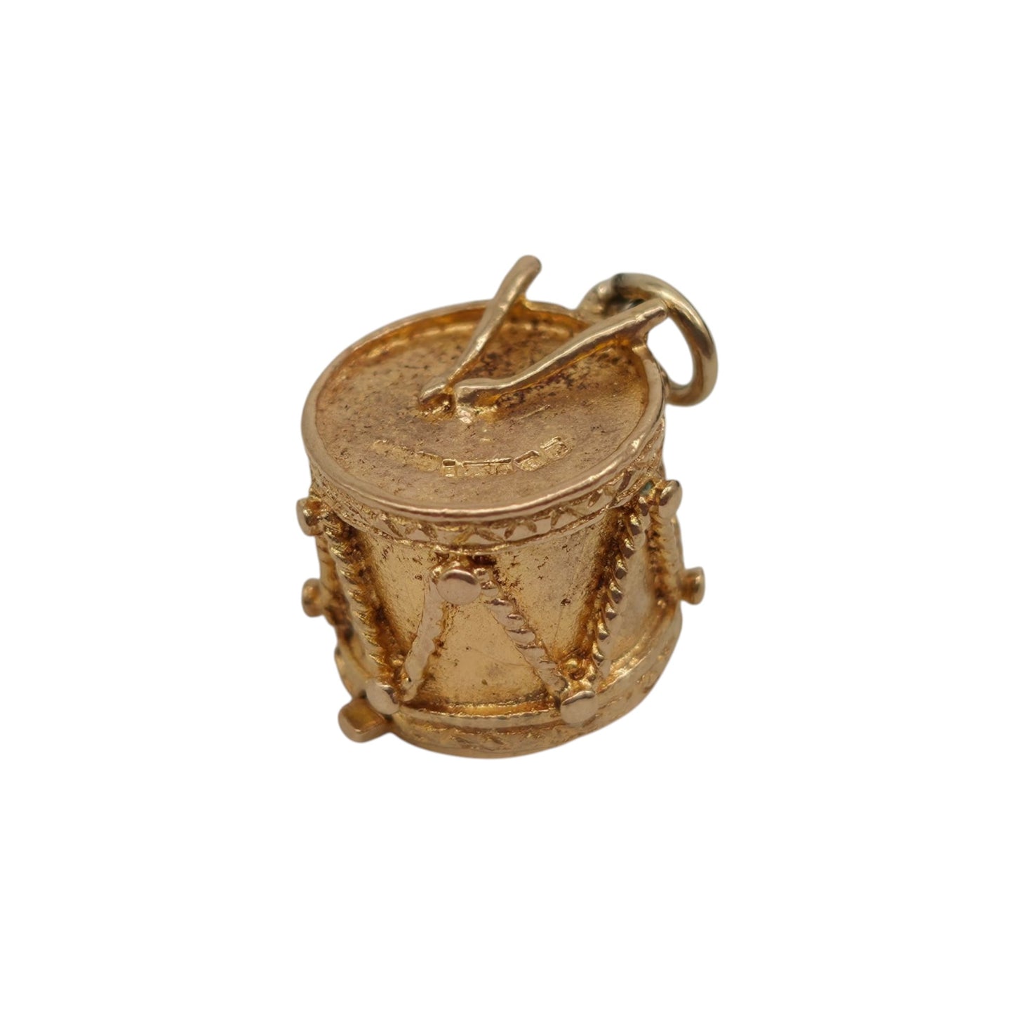 9ct 375 Yellow Gold Drum Opening Charm 1959 L 1.0 cm 4.3 g.