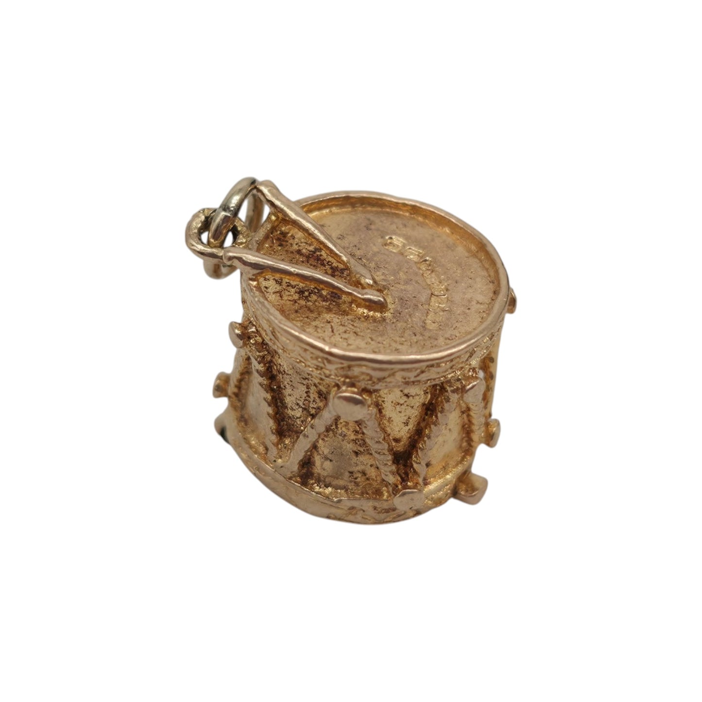 9ct 375 Yellow Gold Drum Opening Charm 1959 L 1.0 cm 4.3 g.