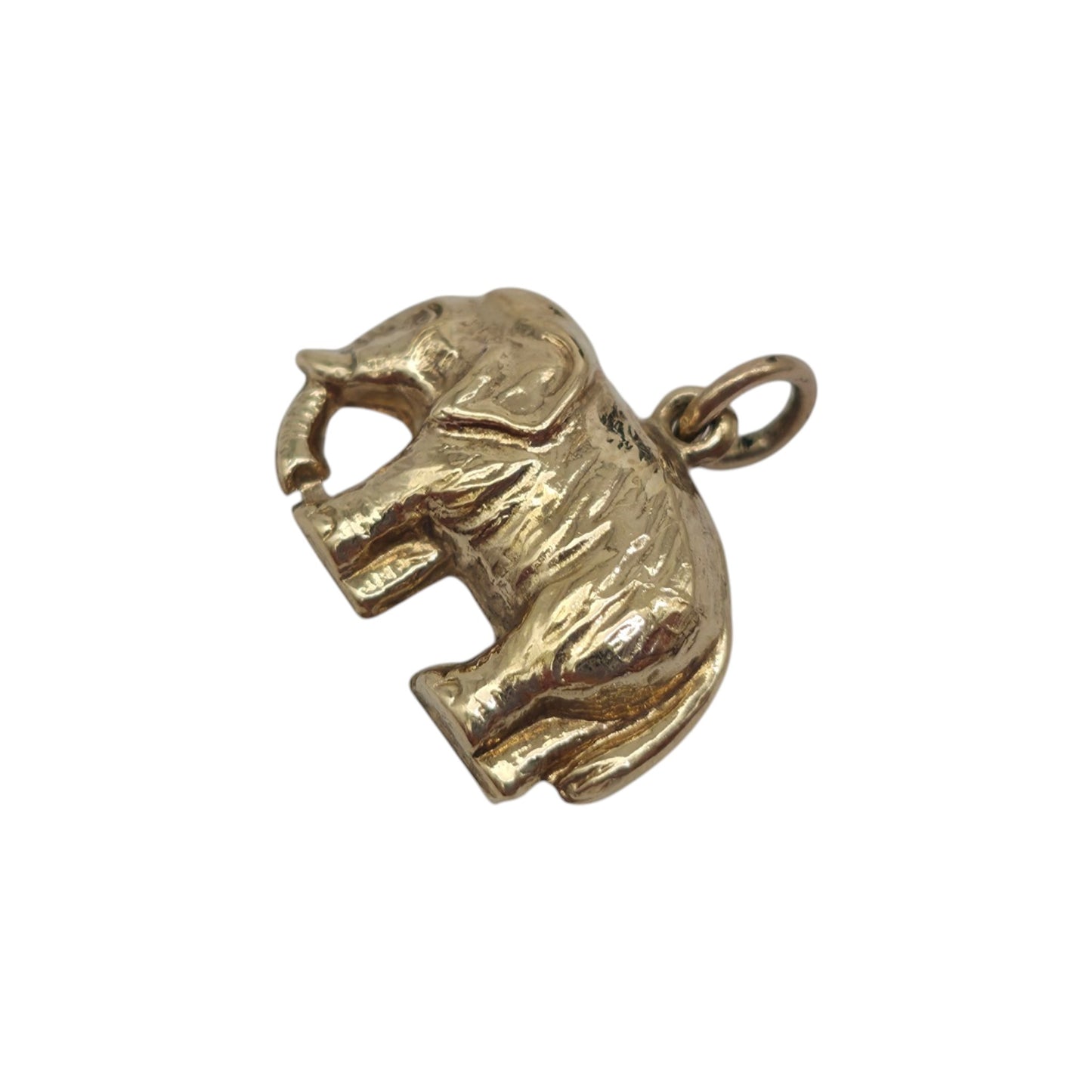9ct 375 Yellow Gold Elephant Charm 1966 L 1.5 cm 0.8 g.