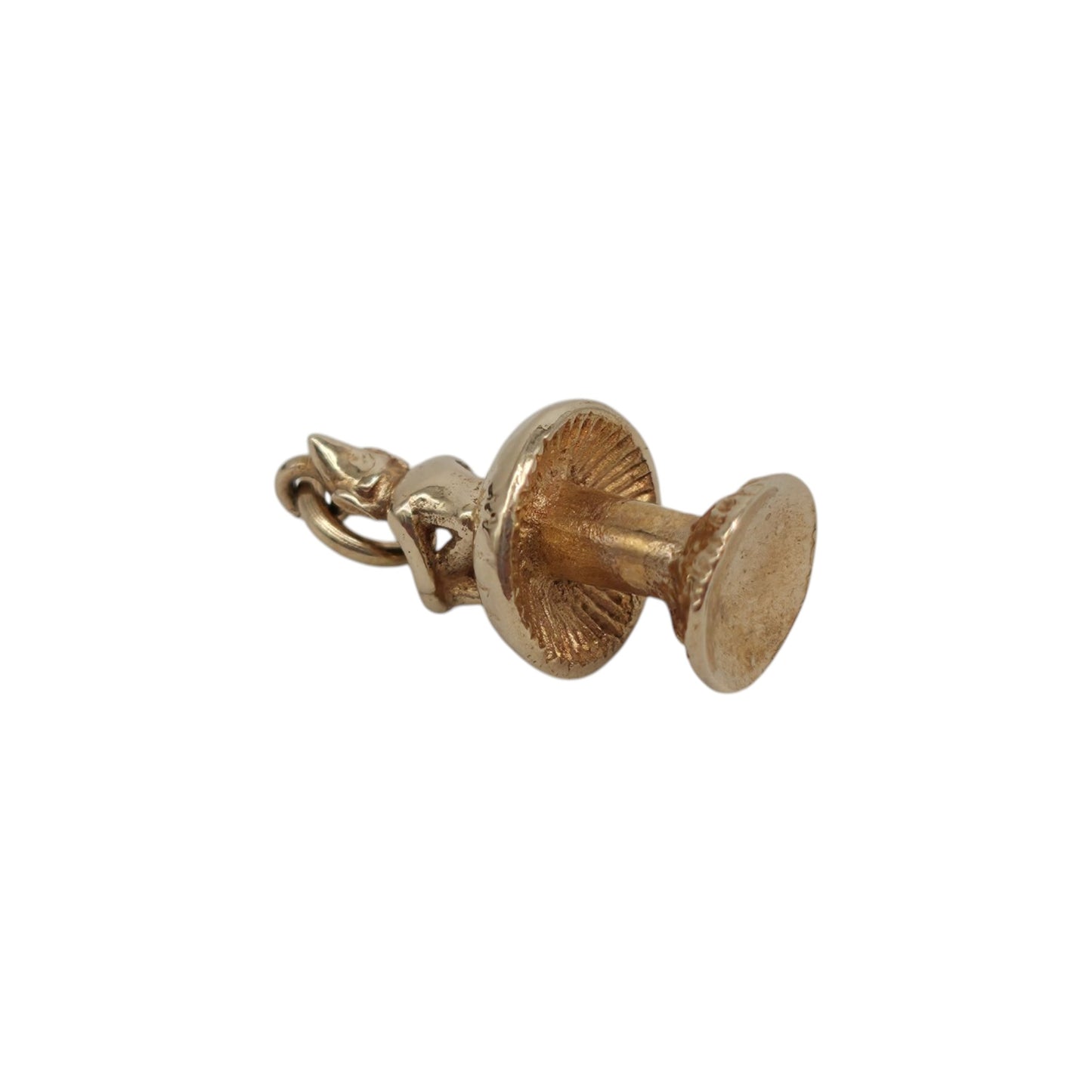 9ct 375 Yellow Gold Elf Sitting On A Toadstool Charm 1966 L 1.6 cm 2.5 g.