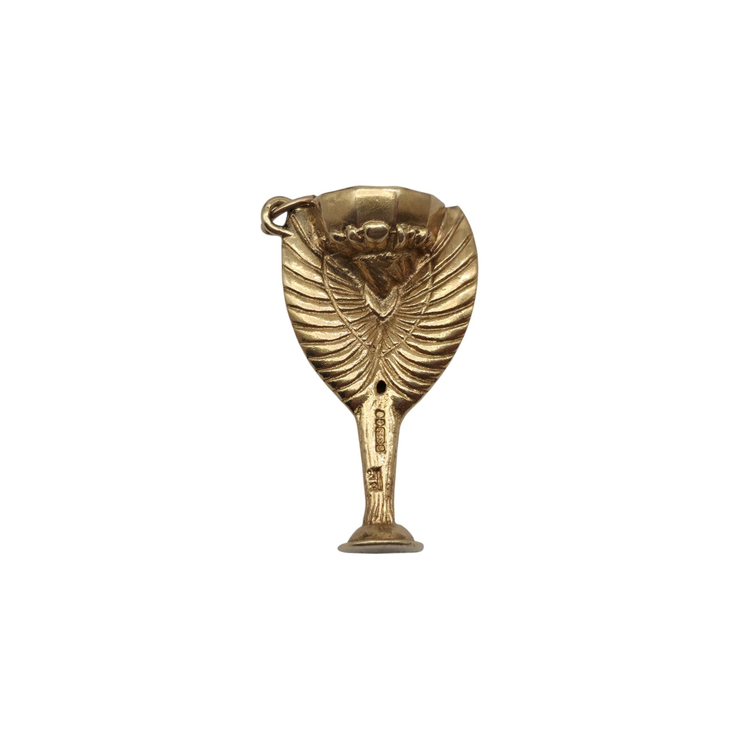 9ct 375 Yellow Gold "England 1966" Fifa Trophy Charm 1966 L 3.0 cm 5.5 g.