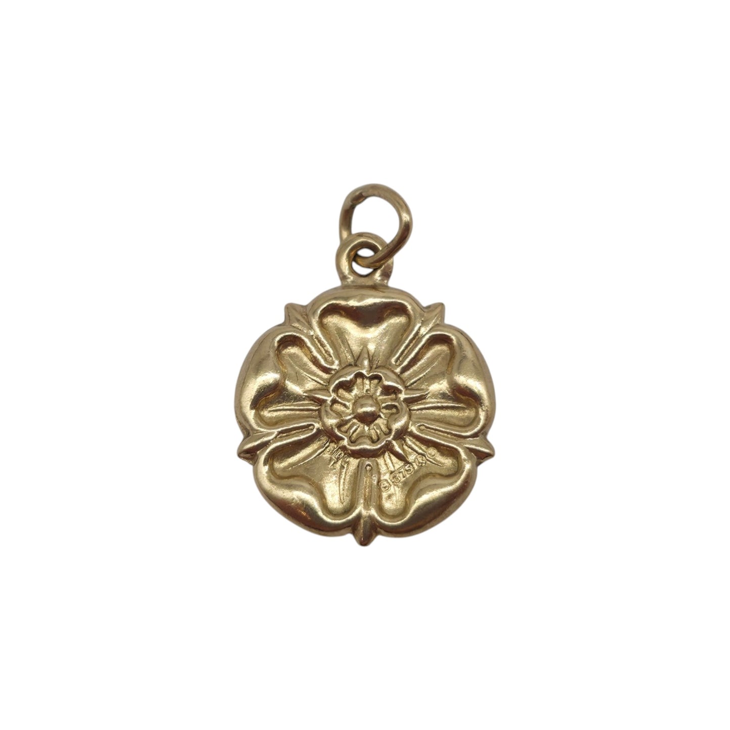 9ct 375 Yellow Gold English Rose Charm 1965 L 1.3 cm 0.6 g.