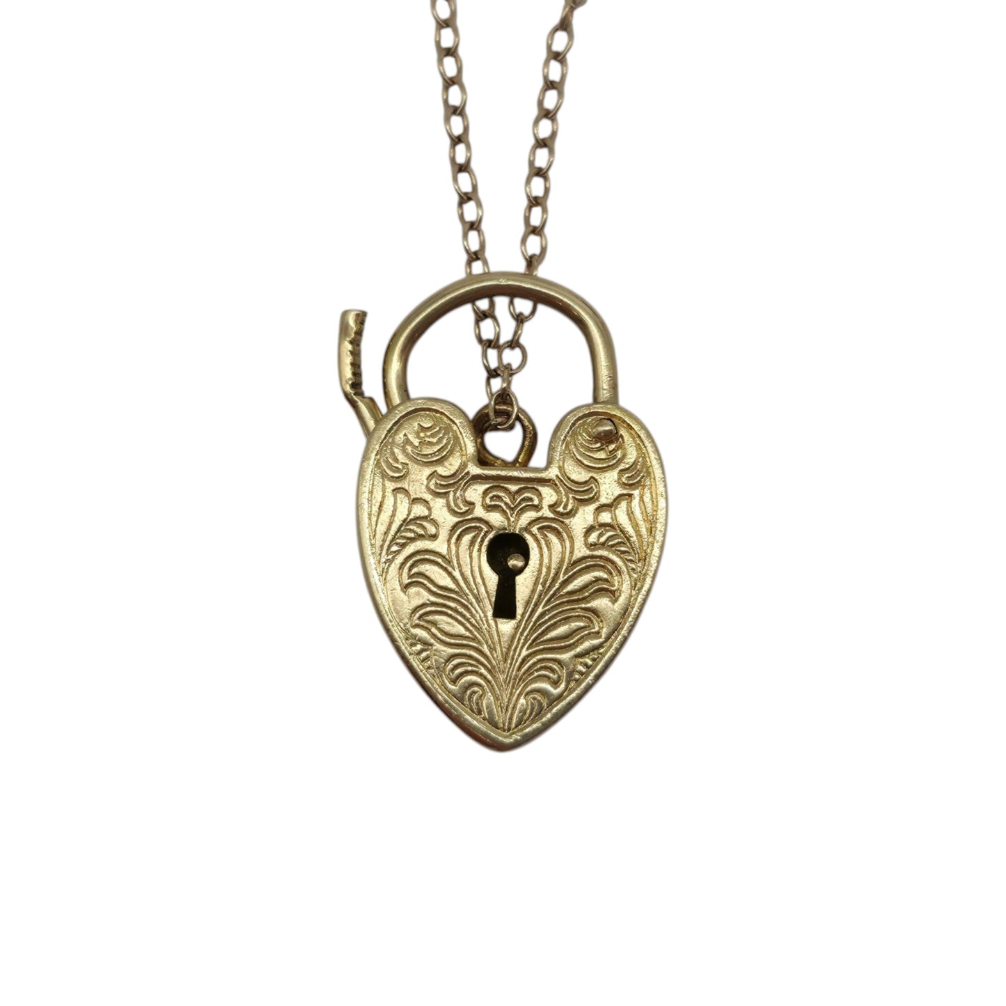 9ct 375 Yellow Gold Engraved Heart Shaped Padlock 1969 L 2.2 cm 3.1 g.