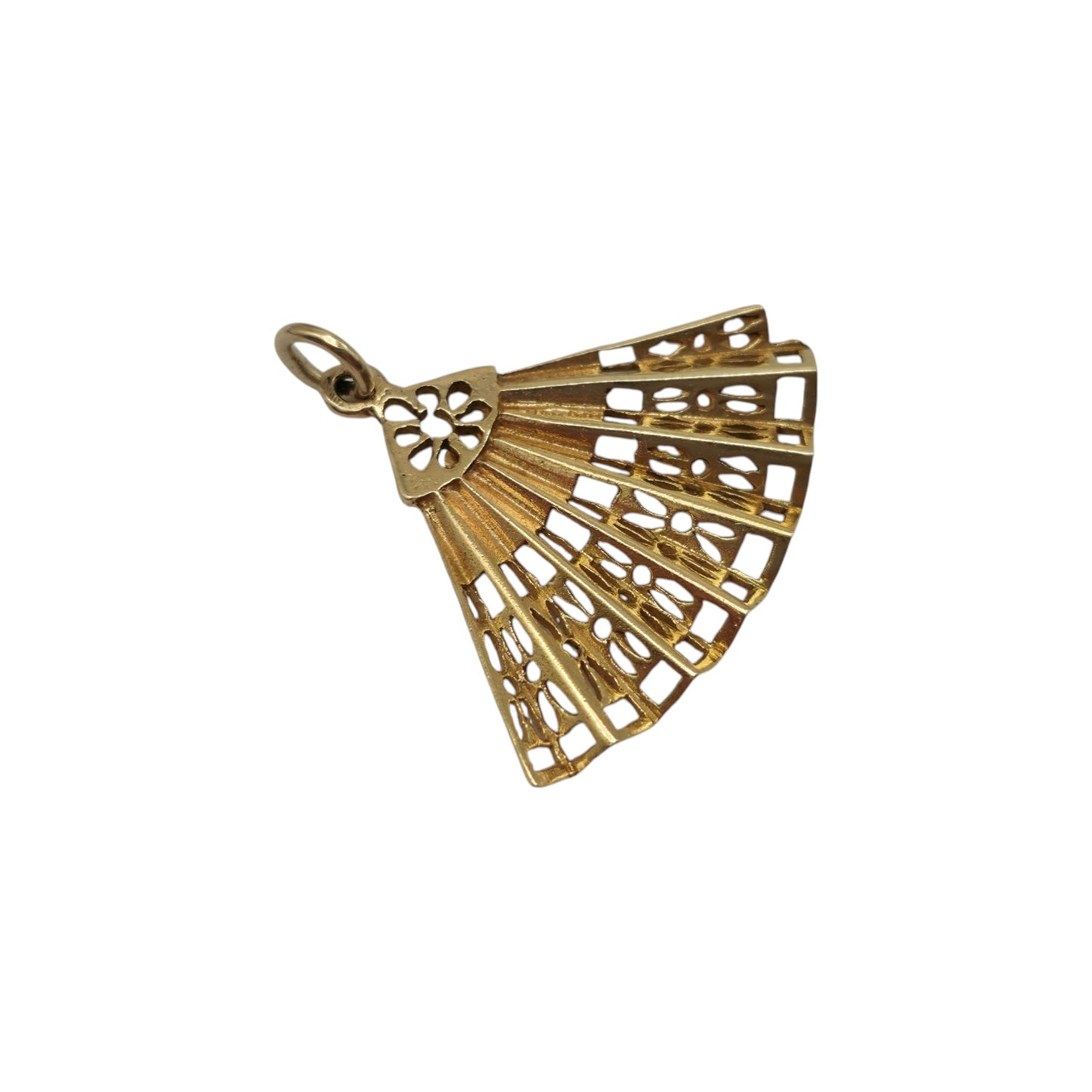 9ct 375 Yellow Gold Fan Charm 1968 L 2.6 cm 1.6 g.
