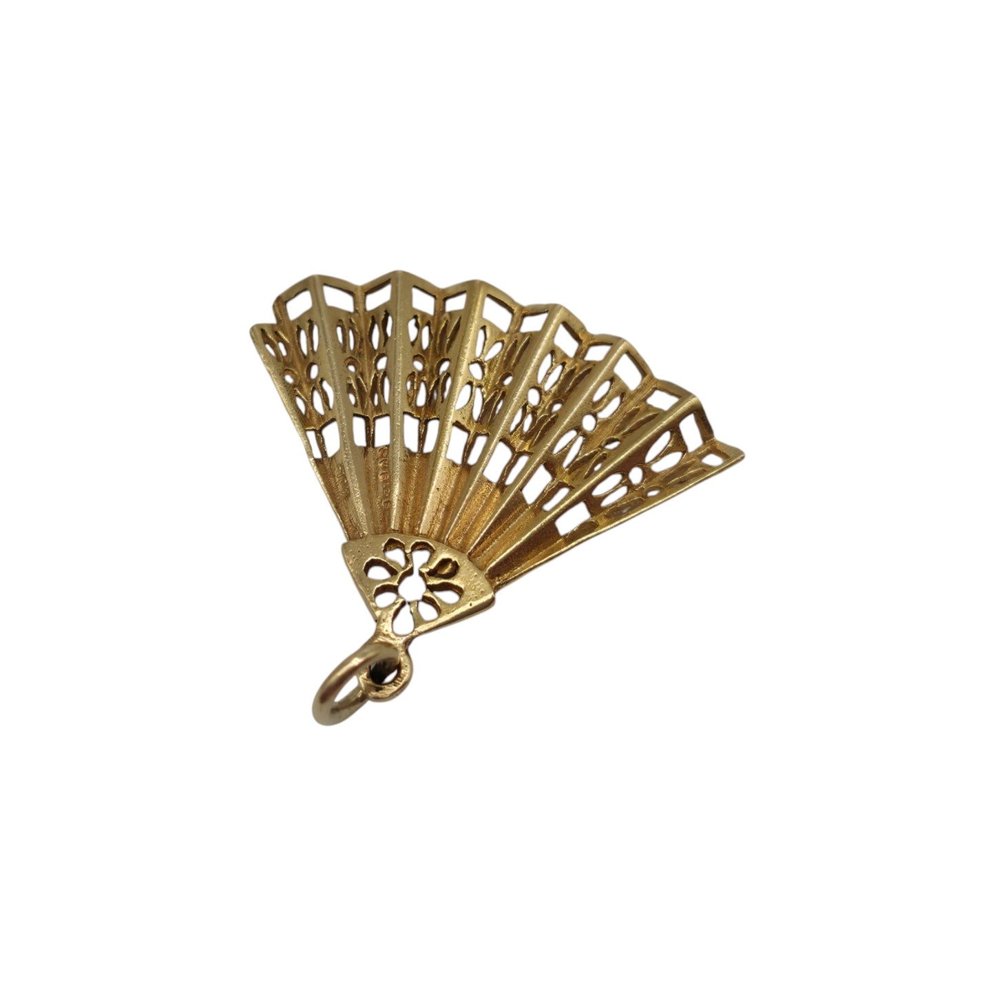 9ct 375 Yellow Gold Fan Charm 1968 L 2.6 cm 1.6 g.