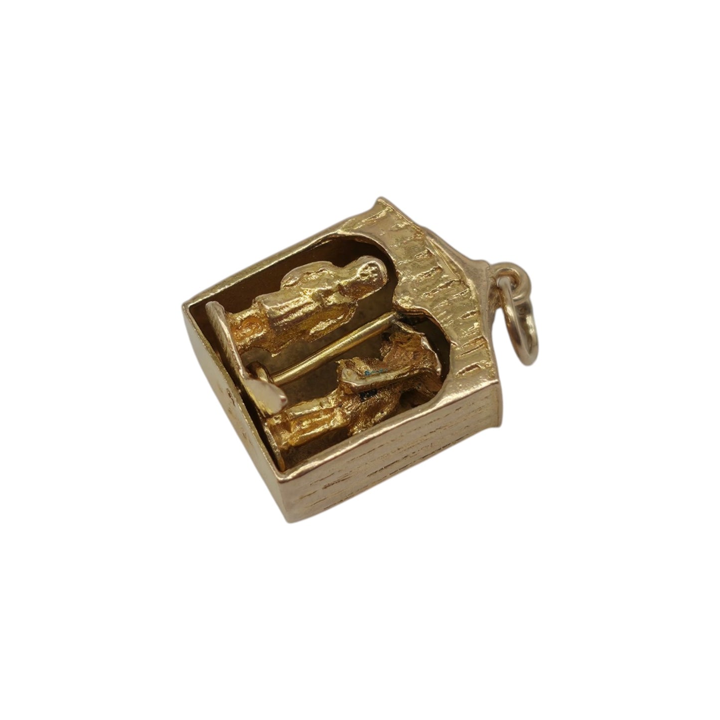 9ct 375 Yellow Gold Articulated Fine & Wet Charm 1952 L 1.3 cm 3.3 g.