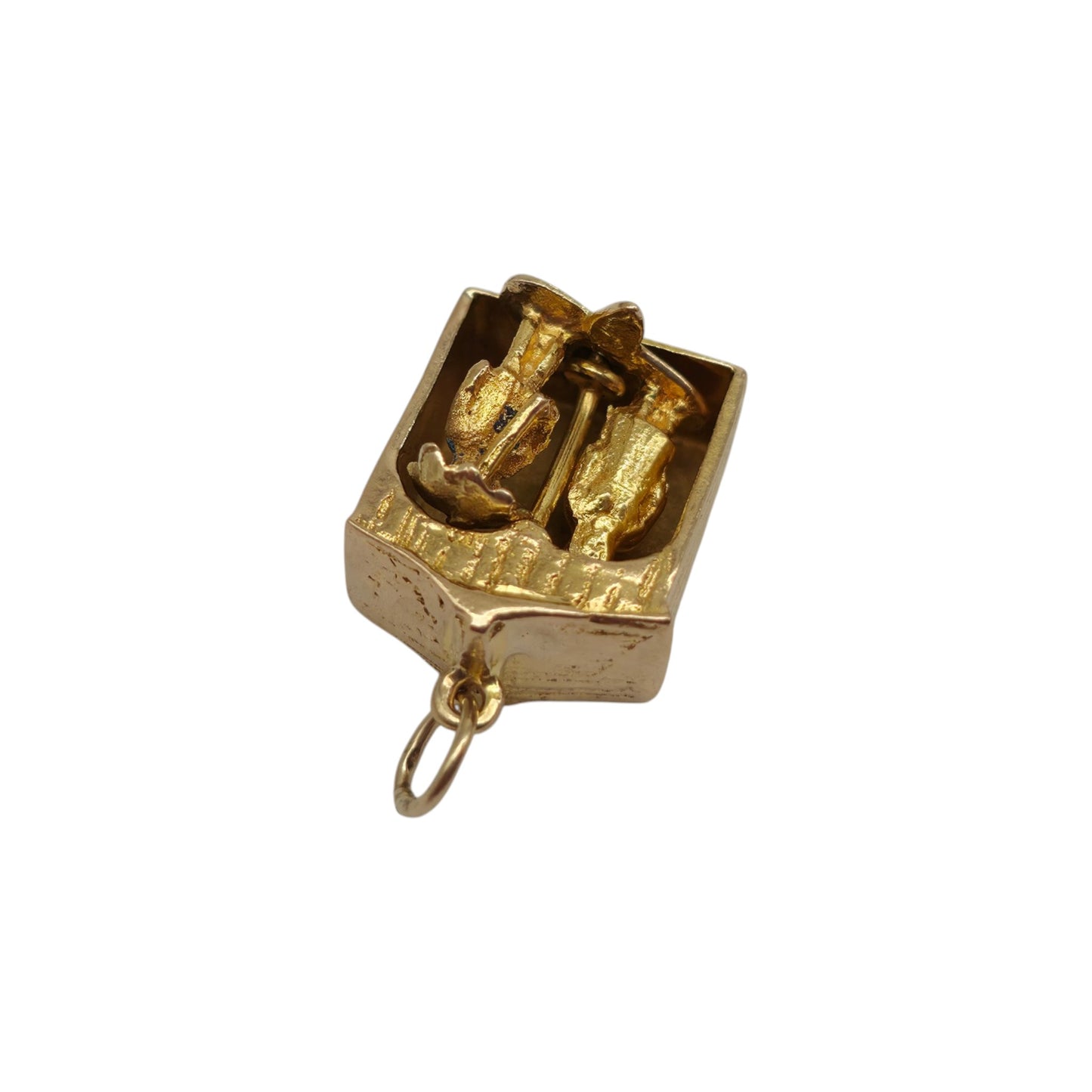 9ct 375 Yellow Gold Articulated Fine & Wet Charm 1952 L 1.3 cm 3.3 g.
