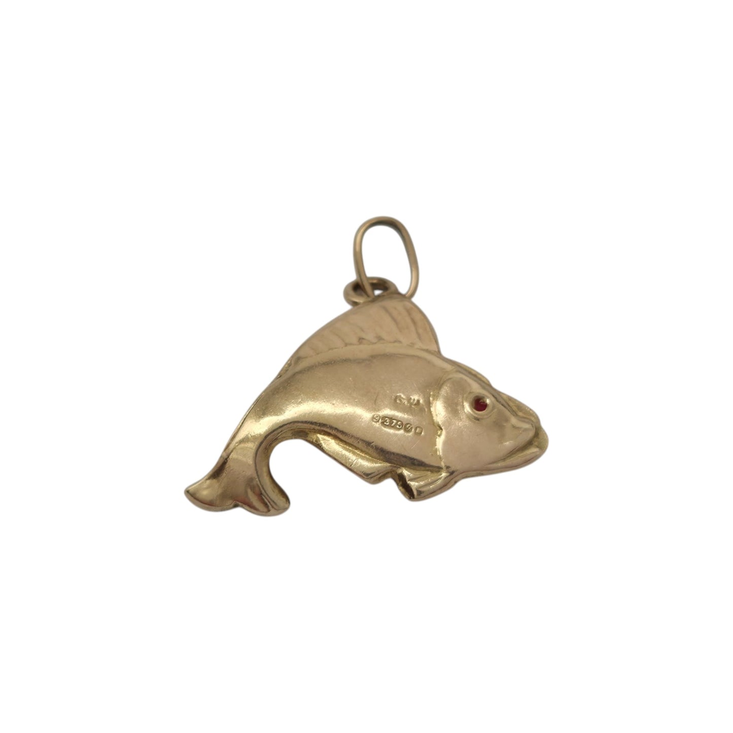 9ct 375 Yellow Gold Fish Charm 1962 L 2.2 cm 1.7 g.