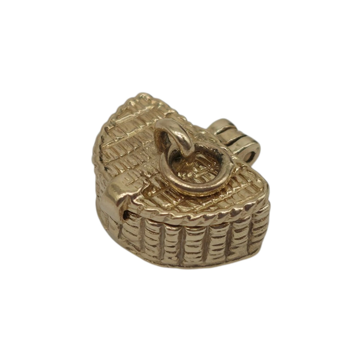 9ct Yellow Gold Fish In The Basket Opening Charm L 1.3 cm 3.4 g.