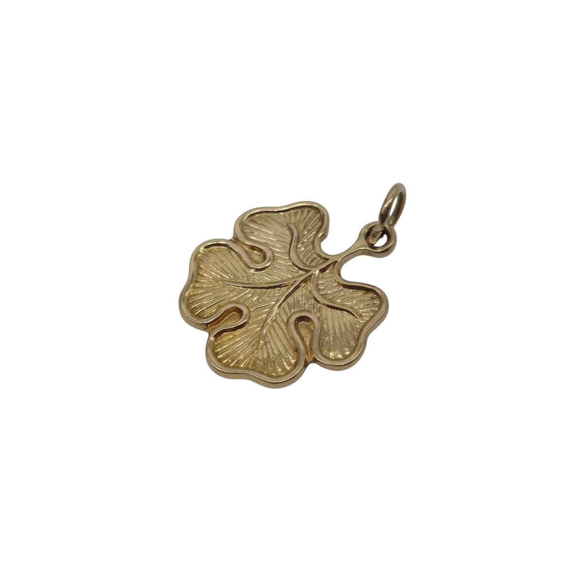 9ct 375 Yellow Gold Four Leaf Clover Charm 1956 L 1.6 cm 2.6 g.