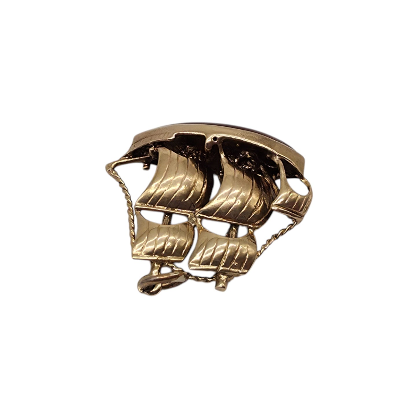 9ct 375 Yellow Gold Galleon Ship Charm c.1964 L 2.2 cm 4.8 g.