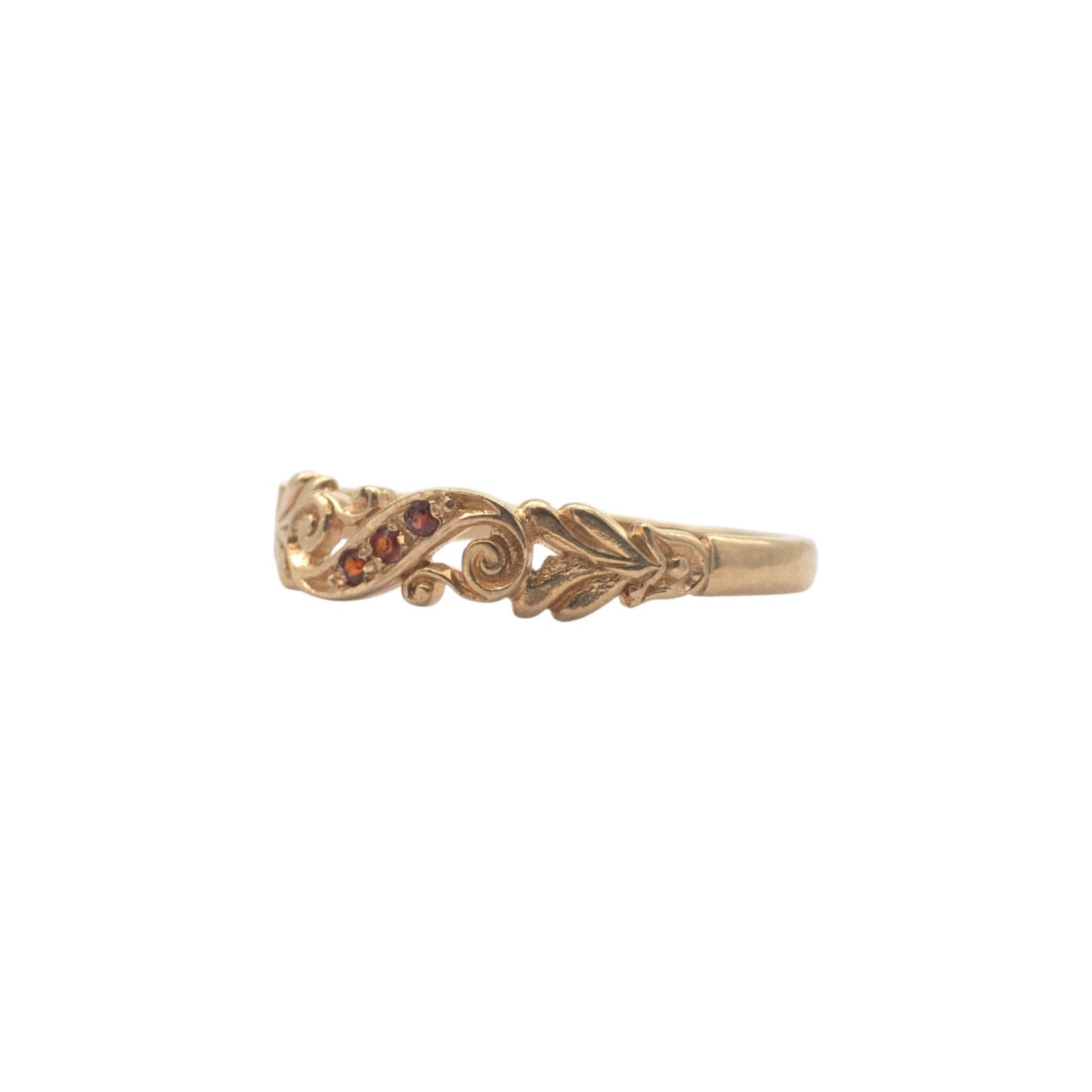 Fancy 9ct 375 Yellow Gold Ring with Garnets Size X 1.8 g
