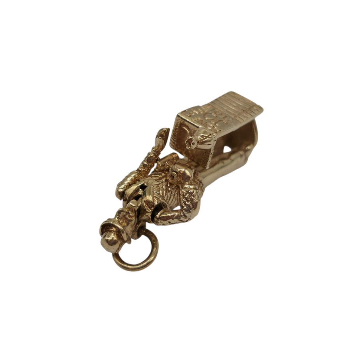 Unusual 9ct 375 Yellow Gold Articulated "Honest Joe Tote" Charm 1967 L 2.9 cm 6.2 g.