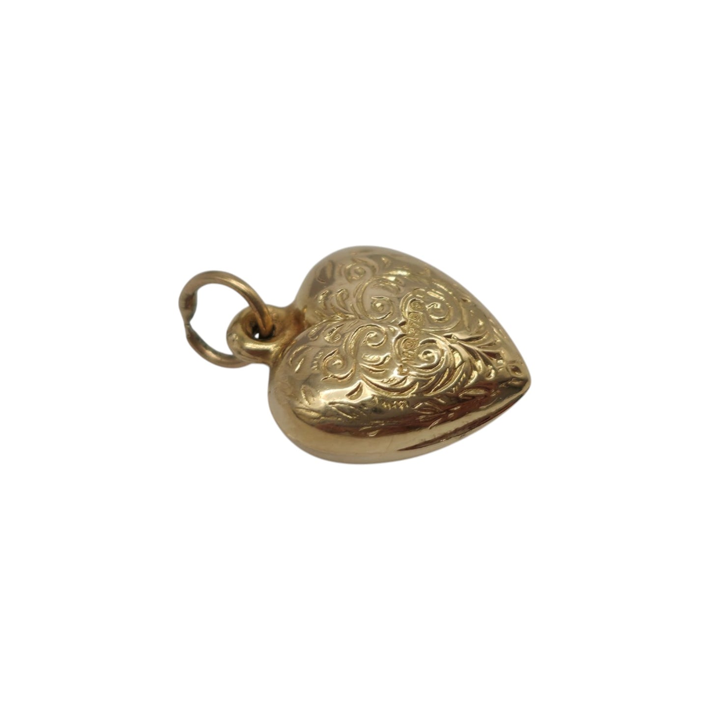 9ct 375 Yellow Gold Engraved Heart Charm 1964 L 1.1 cm 0.5 g.